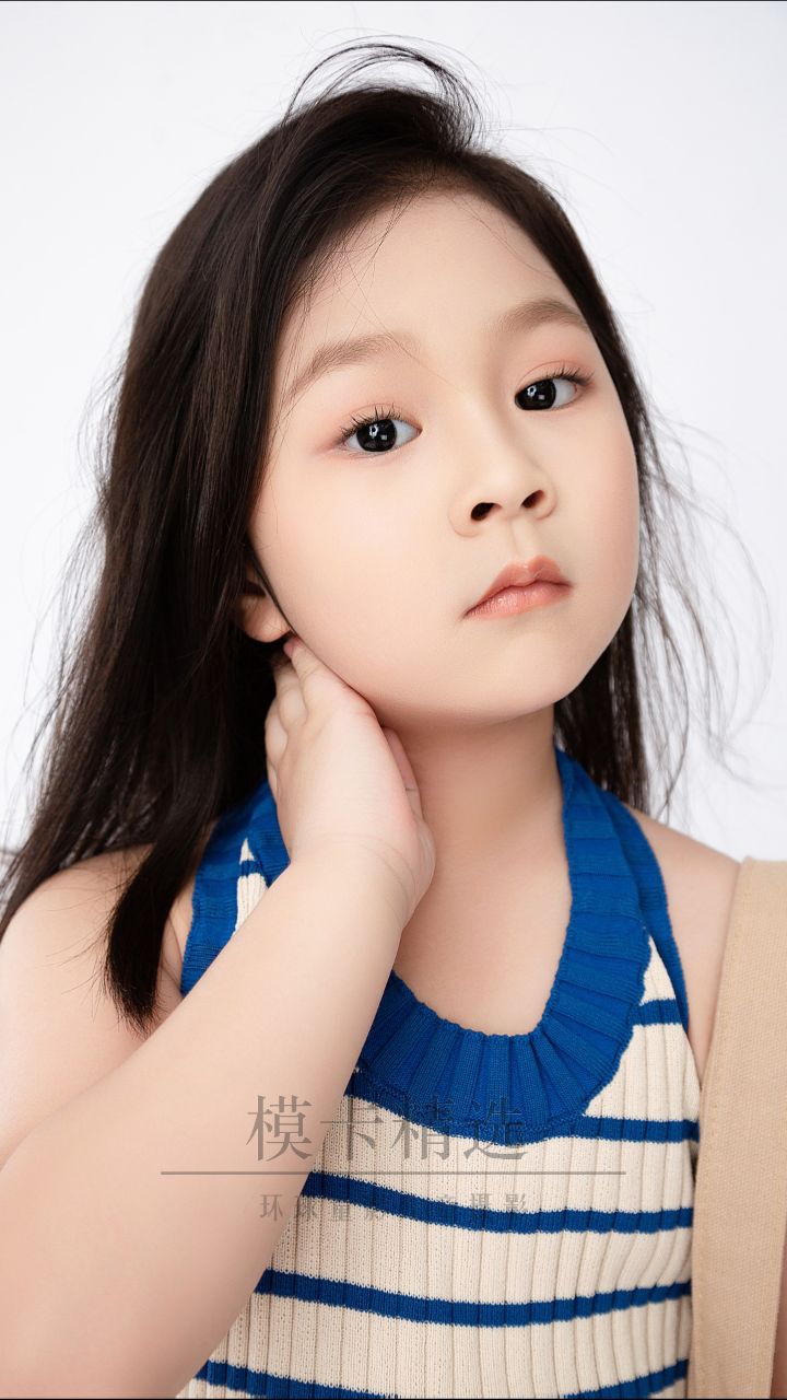 少儿模卡精选环球童影深圳艺员马薇晴客片分享