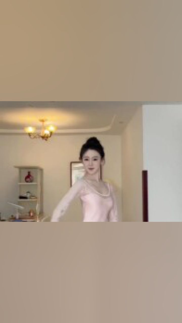 你的游戏id说出来一定很丢人吧#老男孩怀旧舞#舞蹈