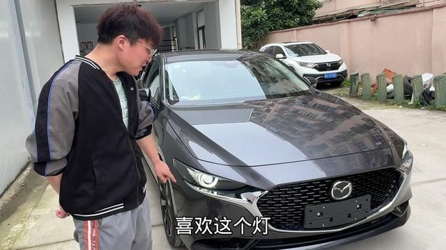 新车11万多,2.0马自达3,兄弟首付43800,喜提新车,怎么样? #马自达昂克赛拉