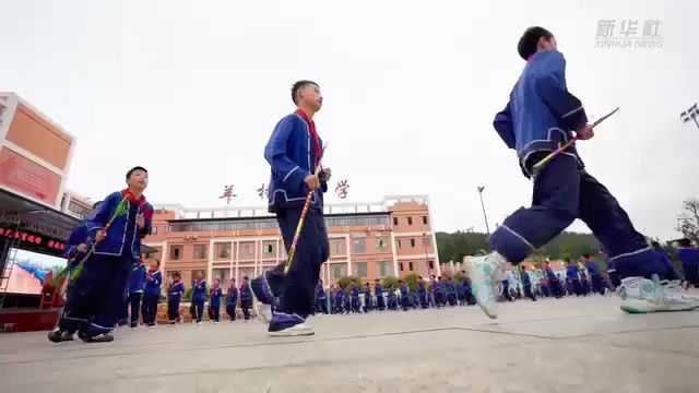 贵州岑巩:民族文化进校园