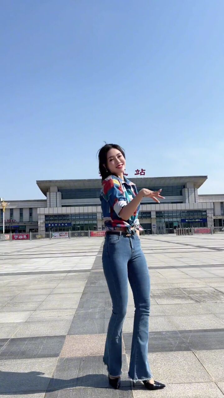 晓凤(正月初五生日庆): 一首诺言封神啦,潜江诺言申请出战#郭有才诺言