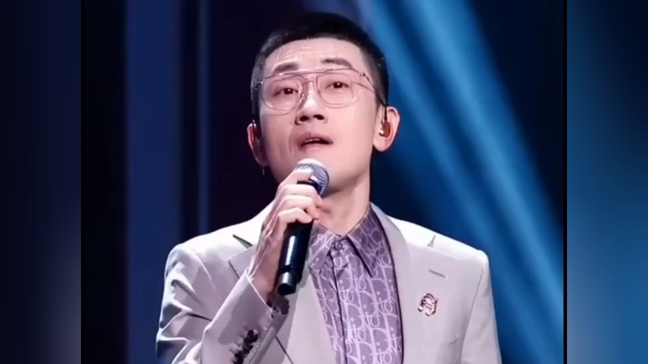 金志文演唱《远走高飞》,欢快动感的旋律,百听不腻