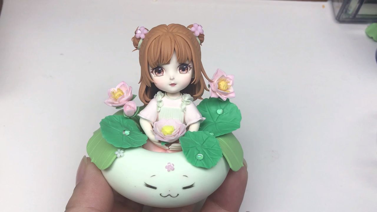 一起来用粘土捏治愈系小姐姐吧