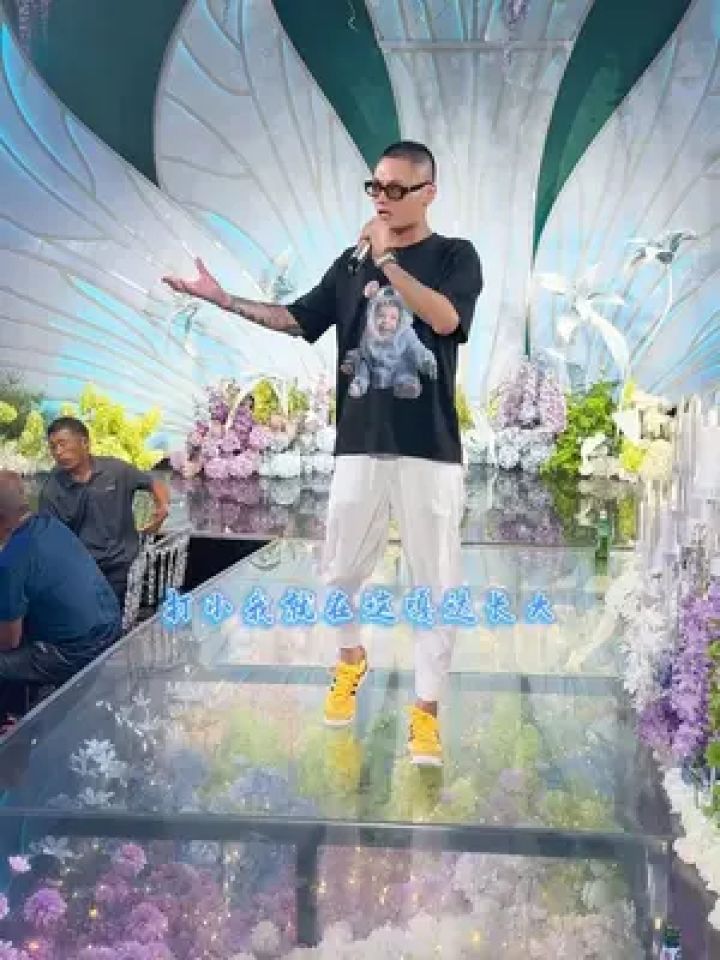 此歌献给我最爱的家乡#草根歌手#演出现场#仗义豪爽东北人