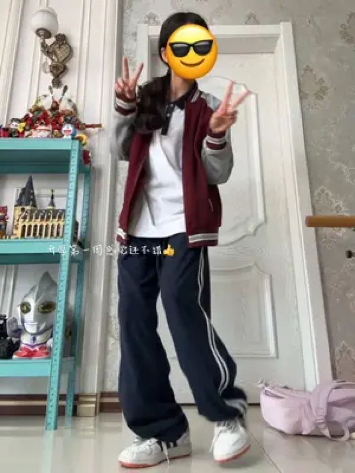 校服 #用意大利舞跳进学校 #意大利舞蹈 我来给六小上上分