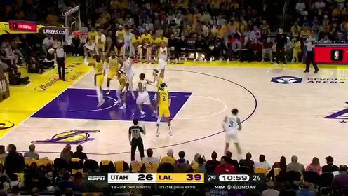 《洛杉矶湖人》【回放】NBA常规赛：爵士vs湖人第2节中文解说回放