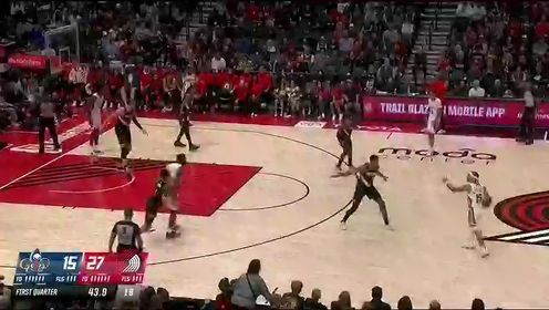 《波特兰开拓者》【回放】NBA常规赛：鹈鹕vs开拓者第1节英文原声回放