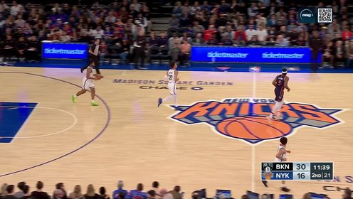 《NBA全场集锦》艺高人胆大！托马斯弧顶超远三分一杆进洞