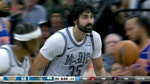 《NBA全场集锦》波普随手一抛送助攻 比塔泽拔地而起空接轰筐