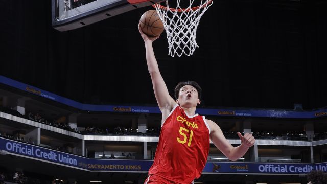 中国男篮62-93黄蜂 黄蜂队全面开花中国男篮不敌对手遗憾落败