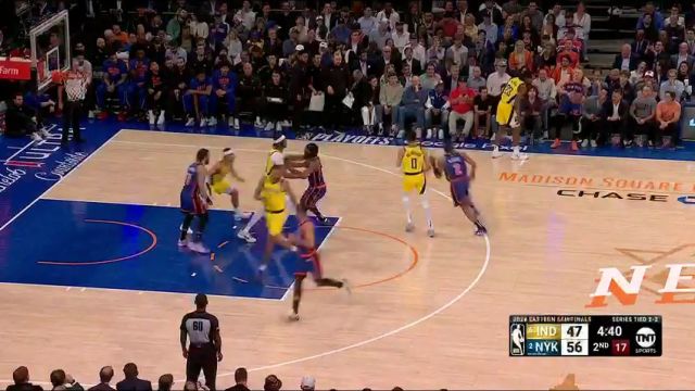 NBA季后赛：步行者vs尼克斯第2节英文原声回放