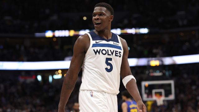 爱德华兹vs掘金集锦 29中17狂砍43分7篮板率队取胜