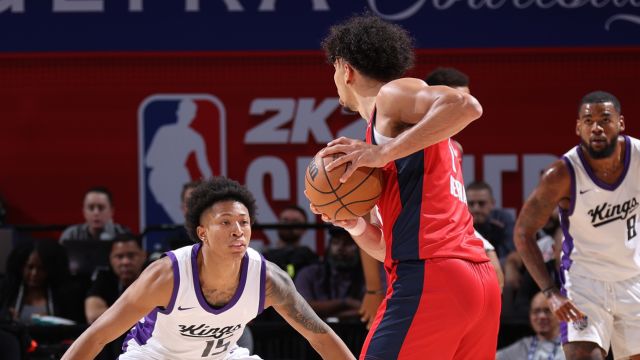 奇才73-69国王 伯纳德独得20分萨尔献关键传球奇才险胜国王