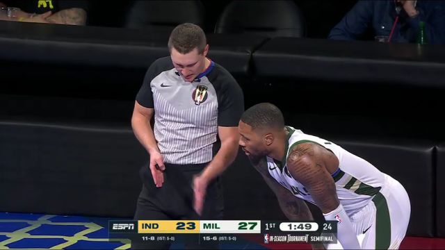 NBA季中锦标赛：步行者vs雄鹿英文原声全场回放