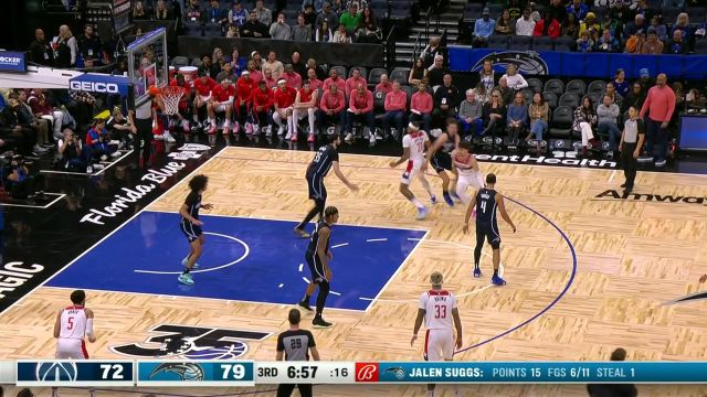 还得看马哥！库兹马内突2+1外飚撤步三分强势追击