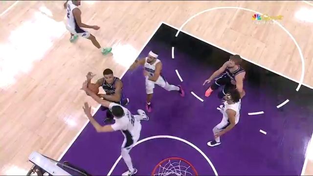 NBA常规赛：魔术vs国王第3节英文原声回放