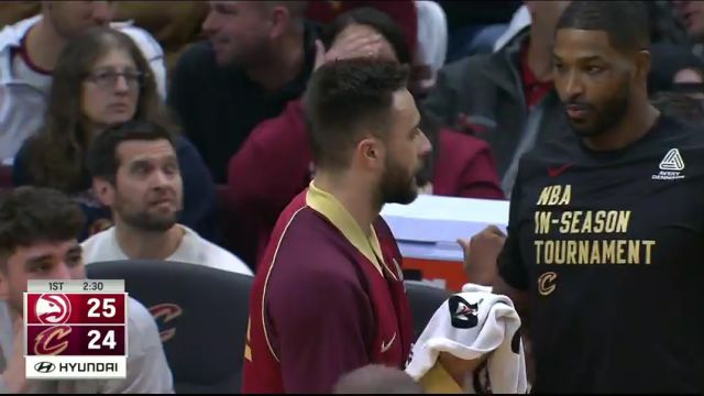 NBA季中锦标赛小组赛：老鹰vs骑士第1节英文原声回放