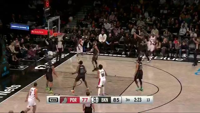 NBA常规赛：开拓者vs篮网第3节英文原声回放