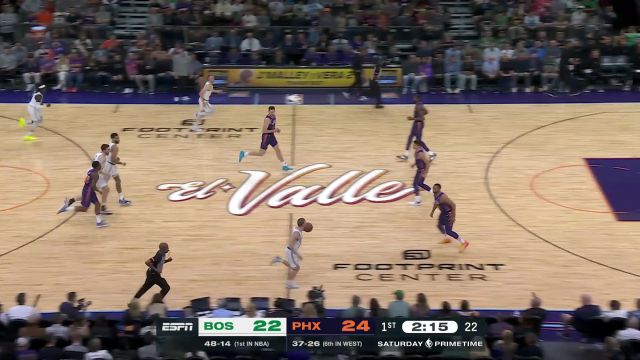 身轻如燕！普里查德风骚脚步过掉防守丝滑上篮