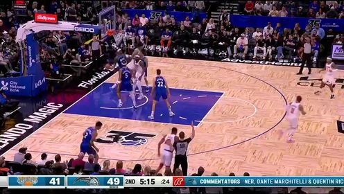 《NBA全场集锦》一言不合先开飚 班凯罗伯克斯对轰三分互不手软