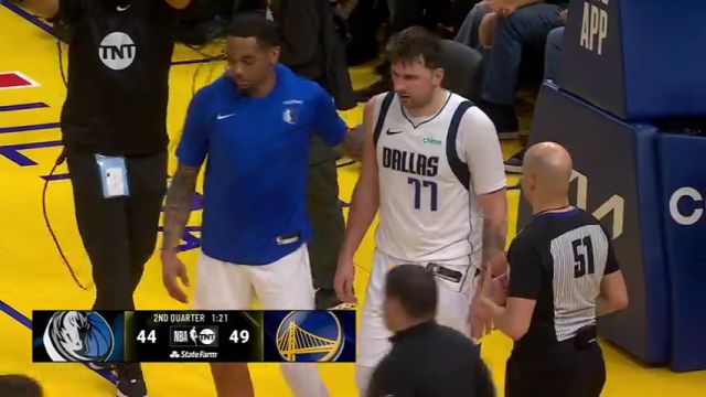 NBA常规赛：独行侠vs勇士英文原声全场回放