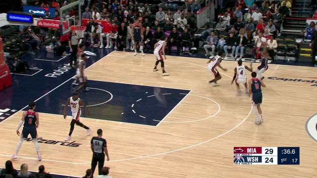难度系数五颗星！吉尔风驰电掣极限勾手打成2+1
