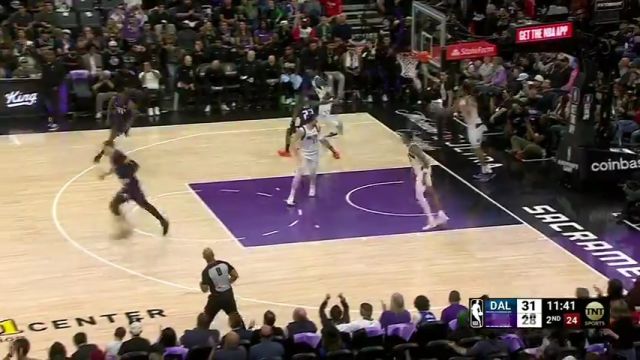 独行侠vs国王英文原声全场回放