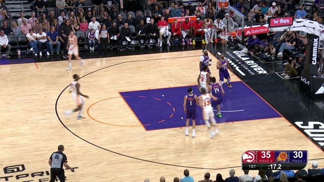 乱战之中也能稳扎稳打 博格丹诺维奇让尤班克斯的防守形同虚设