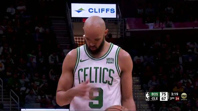 NBA常规赛：凯尔特人vs骑士第3节英文原声回放