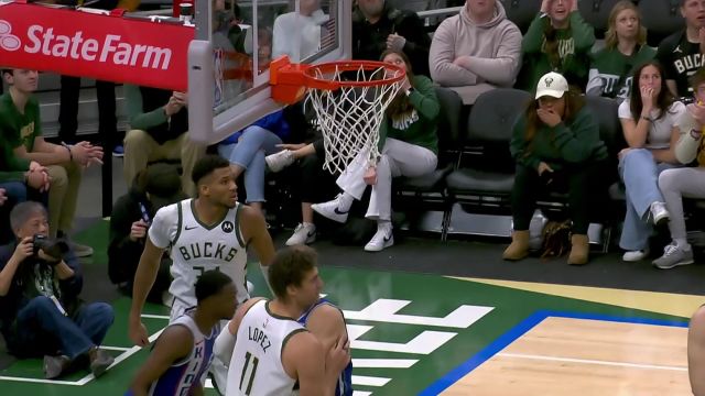 这一球价值千金！福克斯箭步穿云滑翔上篮大心脏绝平