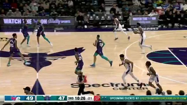 NBA常规赛：76人vs黄蜂第3节中文解说回放