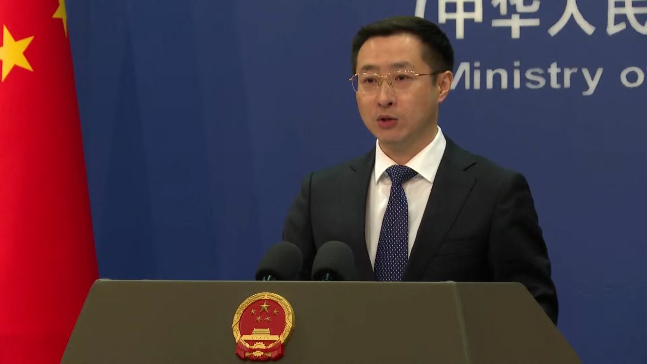 外交部介绍中欧就美加征关税沟通情况：中方坚决维护自身正当利益_高清