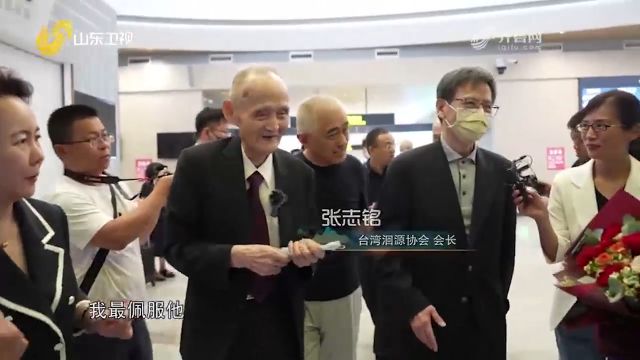 因疫情阻隔3年后,他带着老友的骨灰再回故乡菏泽