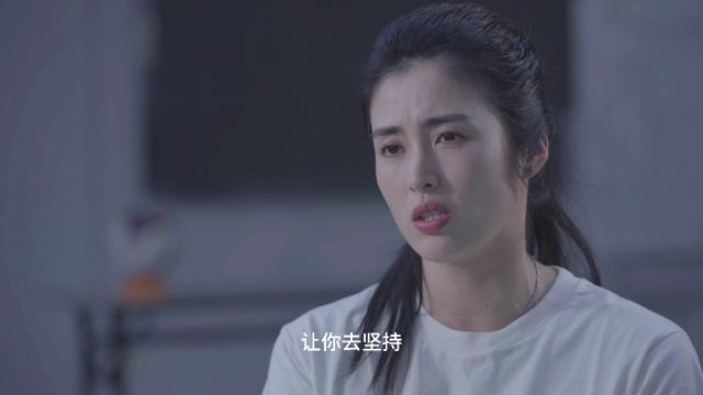 女足前国脚赵丽娜:为了站在球场上听国歌 我也要坚持比赛不放弃