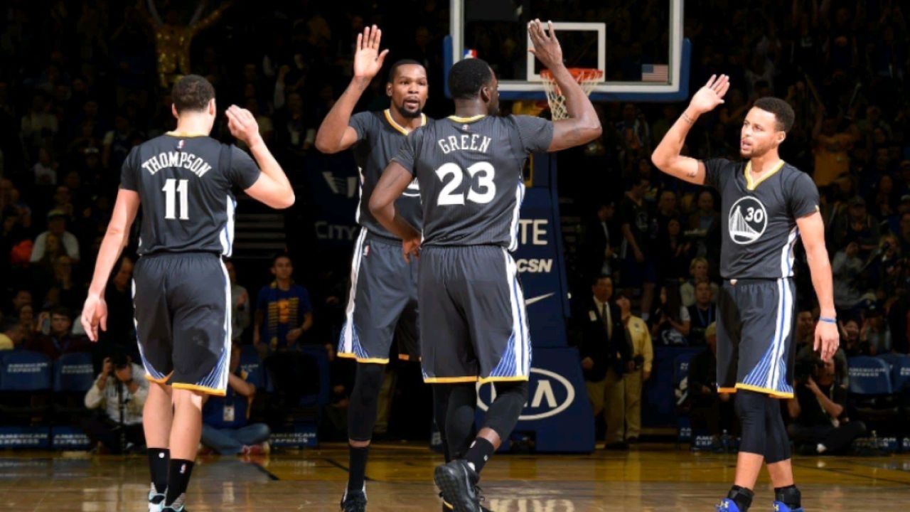 当年的海啸三兄弟有多强?就连巅峰詹姆斯都不是对手