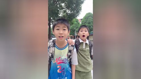 今天上学路上出了点意外,原以为上学要迟到了,没想到去到学校才发现今天是星期六,白跑了一趟#_高清1080P在线观看平台_腾讯视频