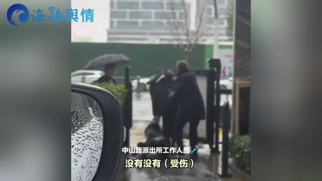 合肥一小区保安将女子强行拖拽出门,官方通报:给予物业公司红牌警告,责令调离项目经理