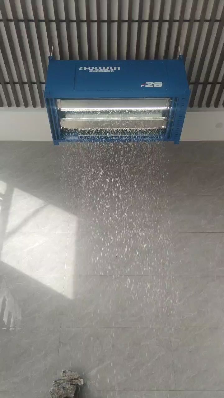 弗格森制冷打造室内飘雪机 每天造雪12立方