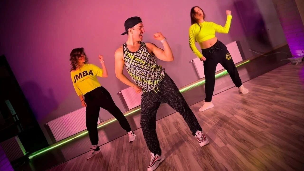 这支燃脂zumba健身舞,我要让你一看就爱!