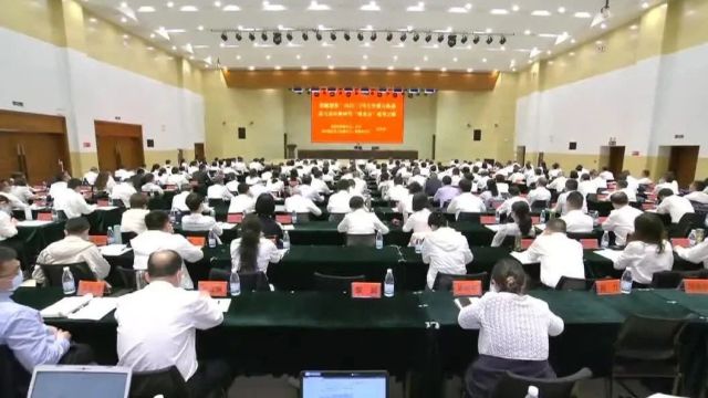 马宁宇在市委党校为2022年春季主体班学员作专题辅导