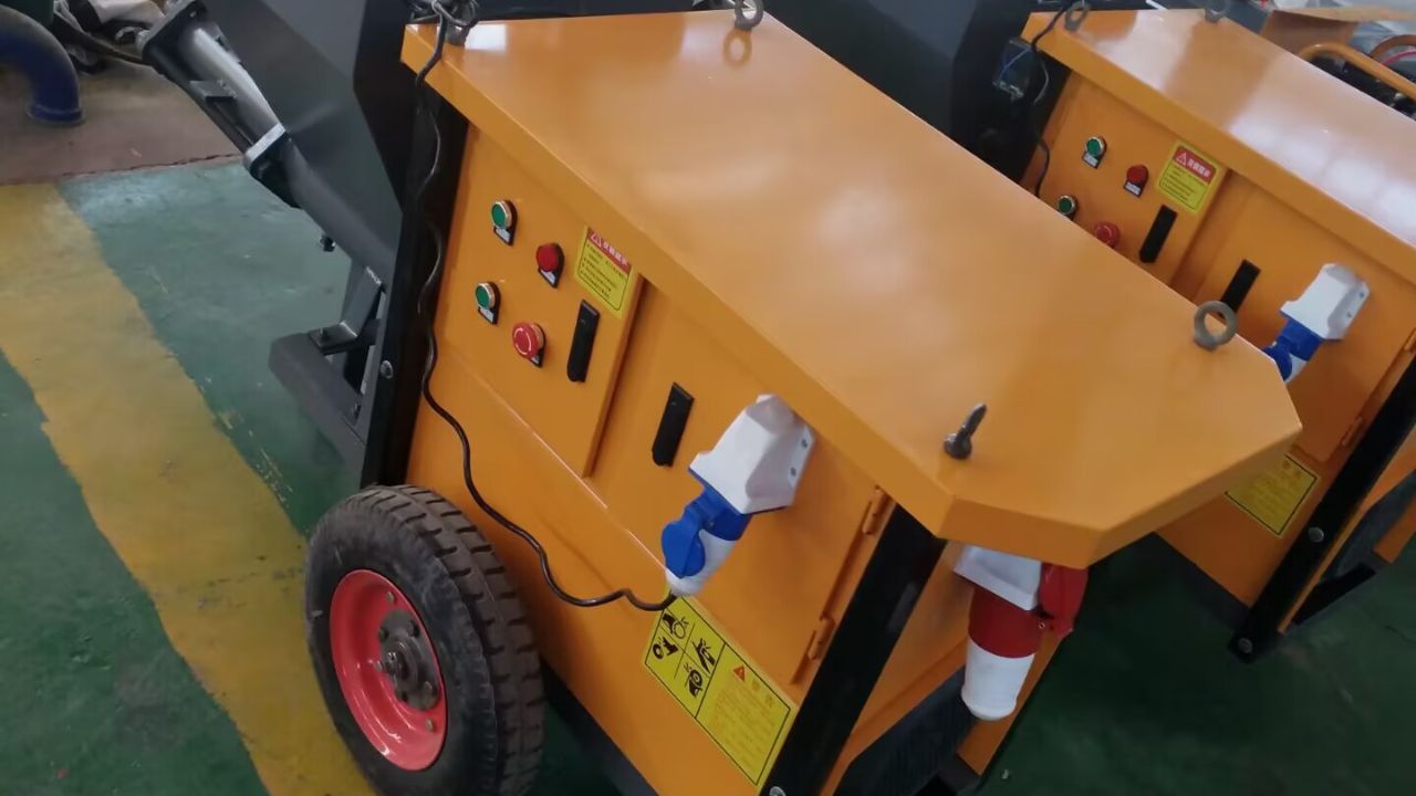 大颗粒砂浆喷涂机聚苯颗粒保温砂浆墙体喷涂视频参考