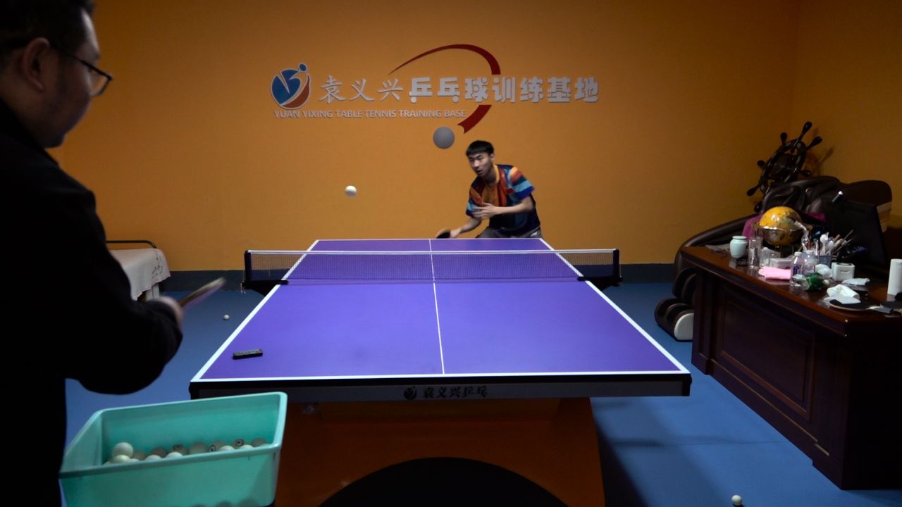 乒乓球如何训练,来解决拉球不冲的问题?