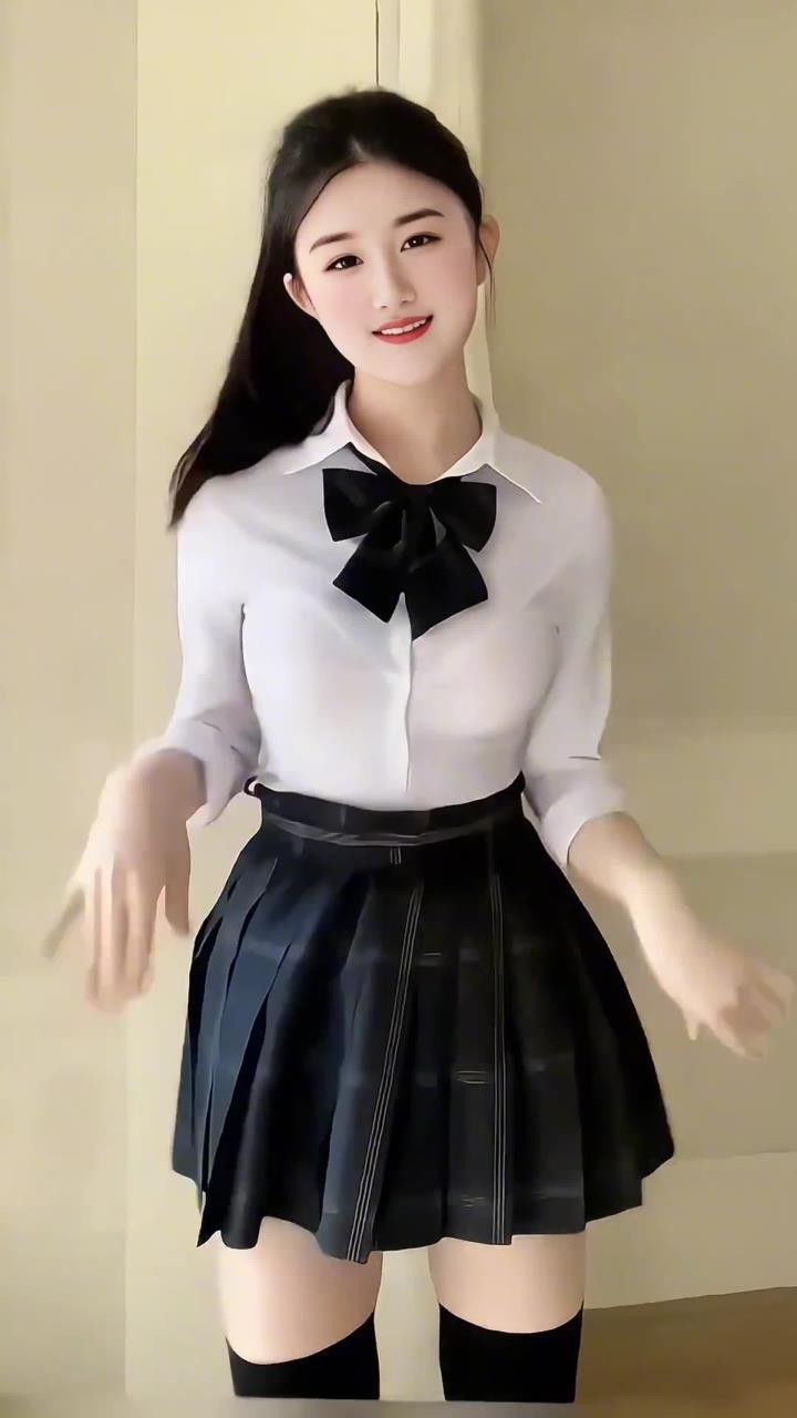 秀秀#甜美女孩#初恋脸#浅跳一下#你的jk女孩