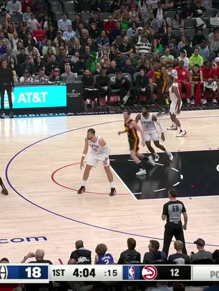 乔治快攻战斧劈扣#nba#dou来nba