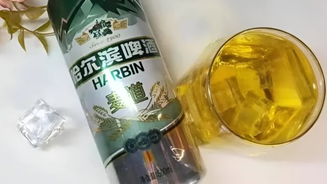 哈尔滨啤酒回应检出呕吐毒素:产品符合安全标准,暂未接到下架通知