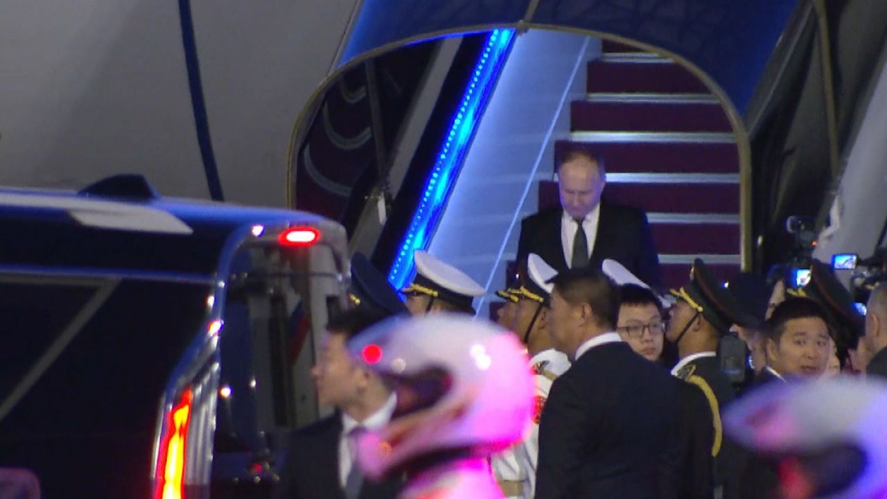 新任期首次出访!普京乘专机抵京:开启对华国事访问_高清1080P在线观看平台_腾讯视频