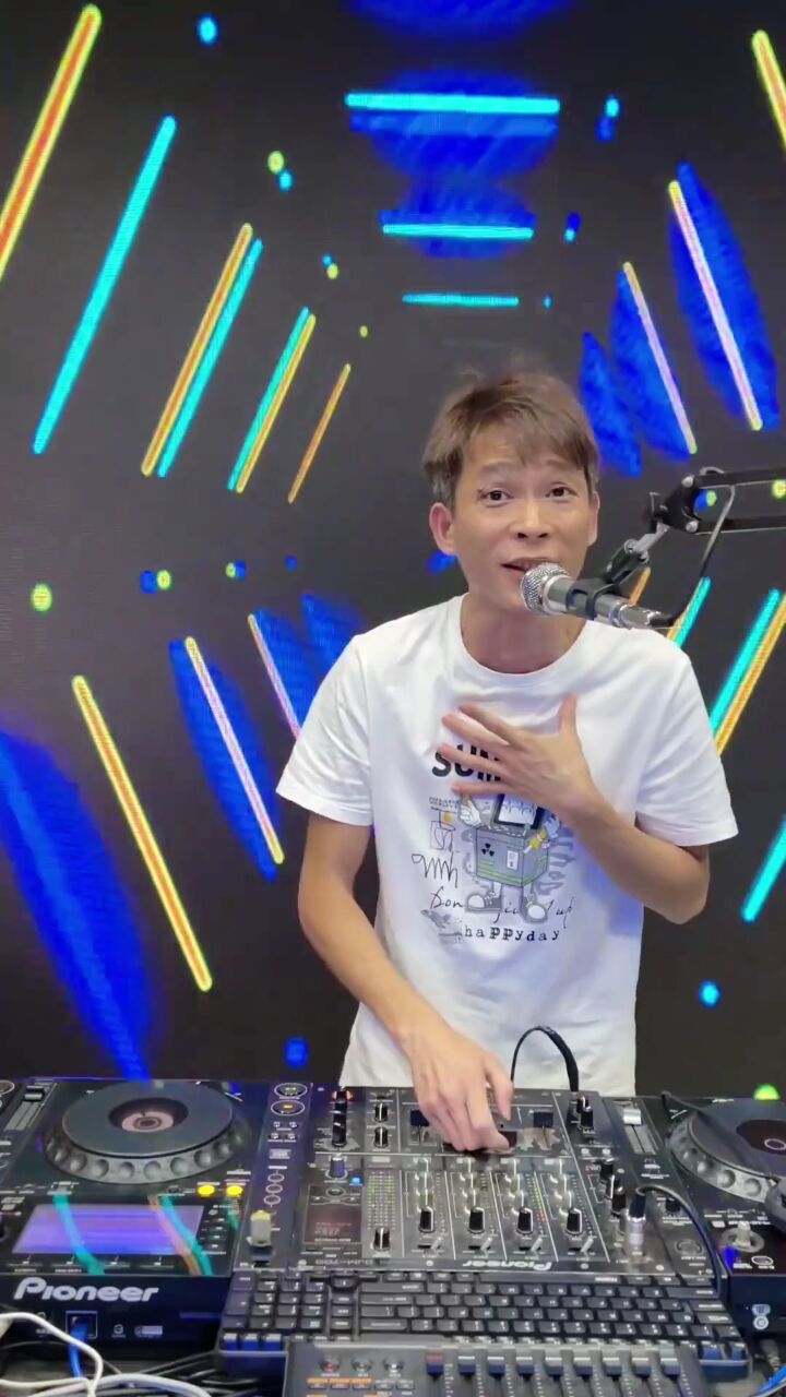 跟着节奏一起,漂洋过海来看你!#热门 #dj #dj打碟 #dj枫枫