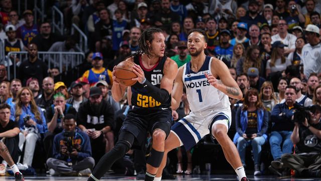 戈登vs森林狼集锦 砍下全队最高20分成为稳健得分点