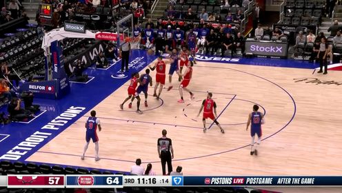《NBA全场集锦》扣篮就要扣得惊天动地 杜伦在内线如鱼得水扣篮无所畏惧