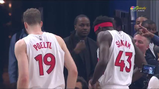 NBA常规赛：猛龙vs勇士第1节英文原声回放